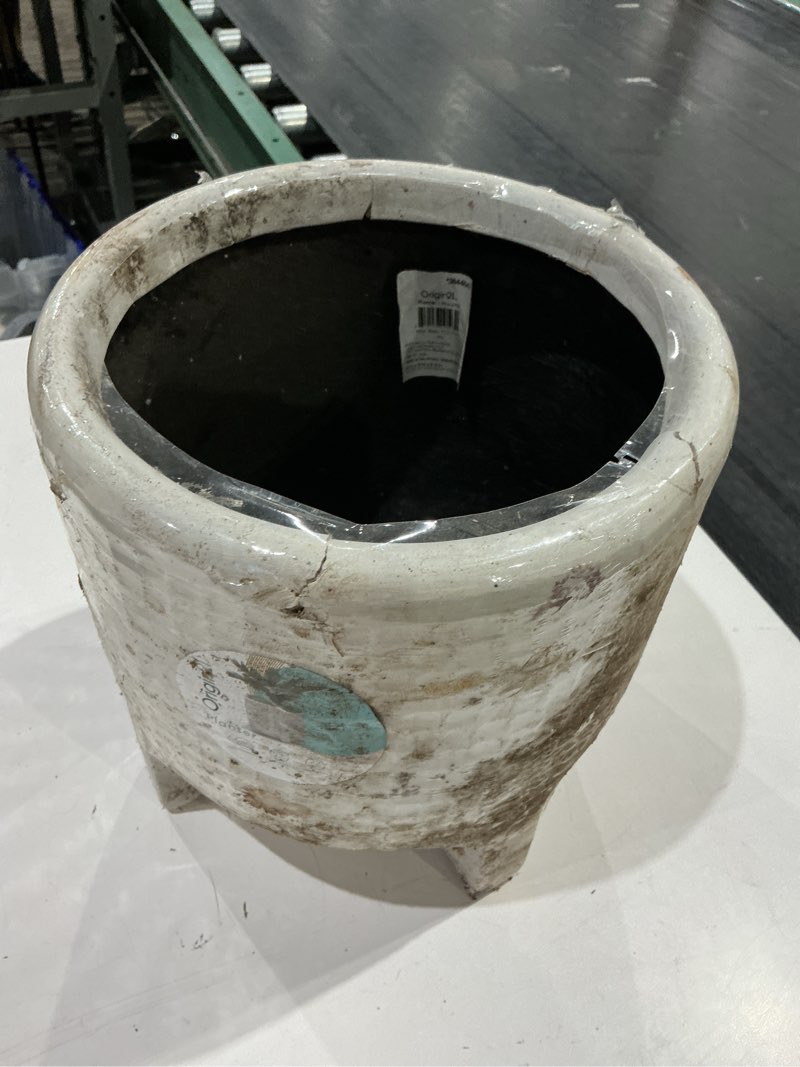 Condition photo showing As Is for origin 21 round 8-in w medium white mixed/composite contemporary/modern indoor/outdoor planter