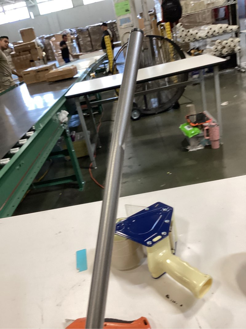 https://lotting-media.assets.bidfta.com/lotting_95ed782f-4133-4ef8-8706-12b8823ceb2a