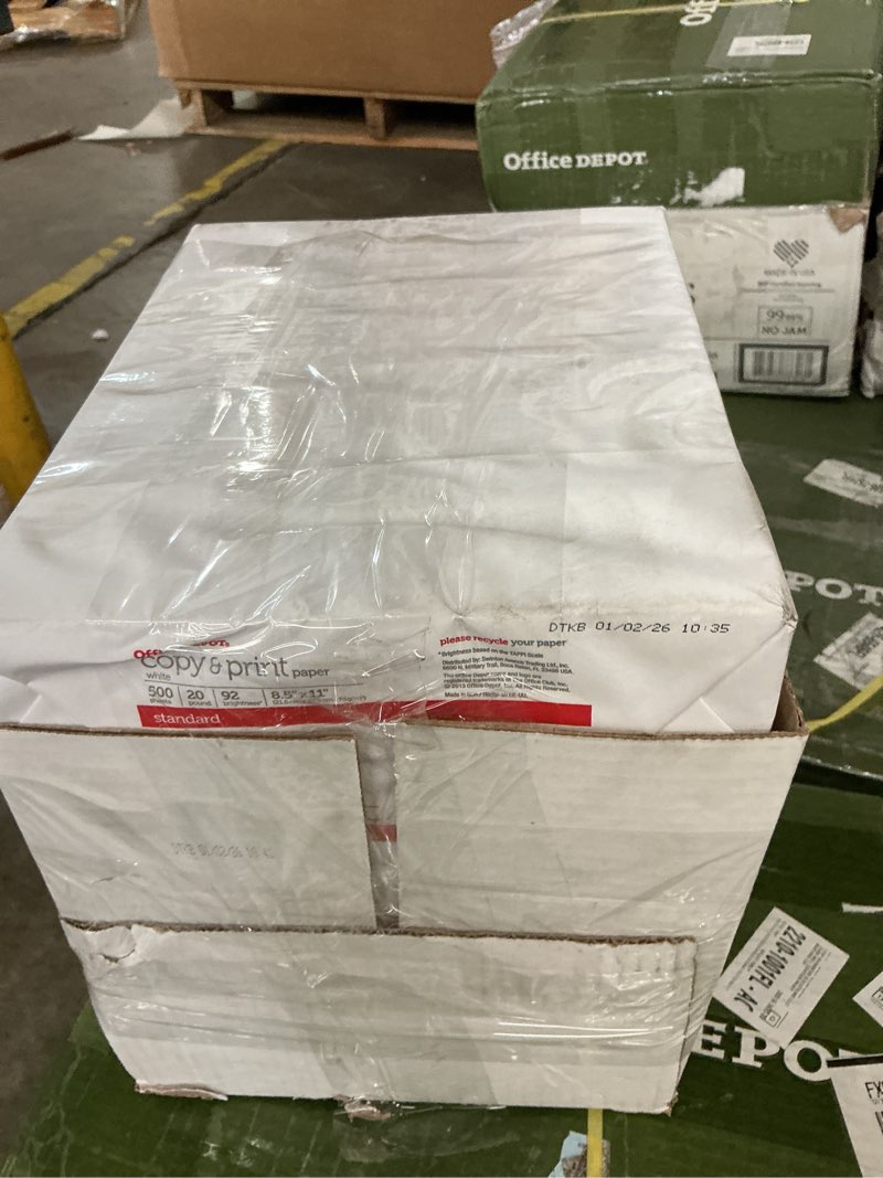 Condition photo showing Good Condition for office depot copy print paper, 8 1/2in. x 11in., 20 lb, 500 sheets per ream, case of 5 reams, 851201cs