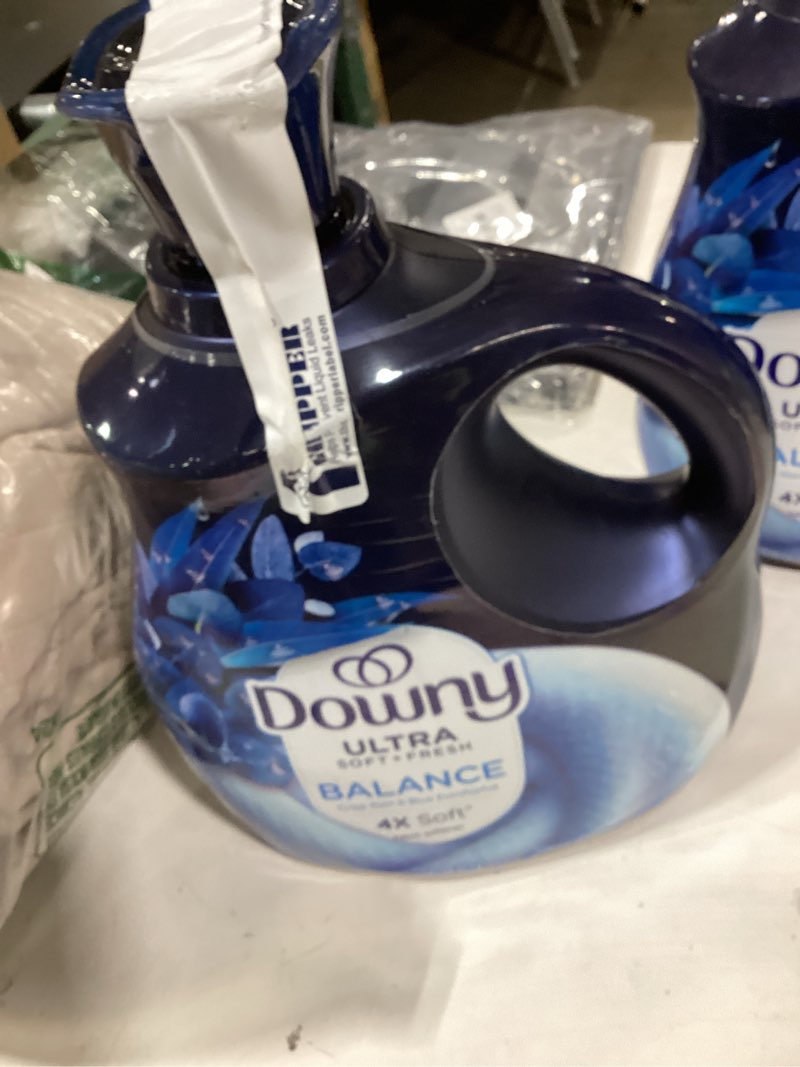 Condition photo showing New/Like New for downy ultra soft fabric softener liquid, balance, crisp rain and blue eucalyptus, 93 fl oz, 138 loads