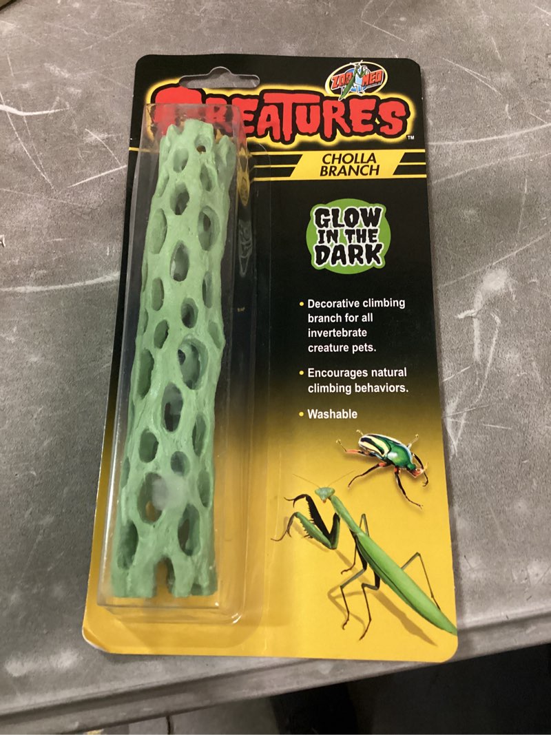 Condition photo showing Good Condition for Zoo Med Laboratories Creatures? Cholla Branch for All Invertebrates Creature Pets