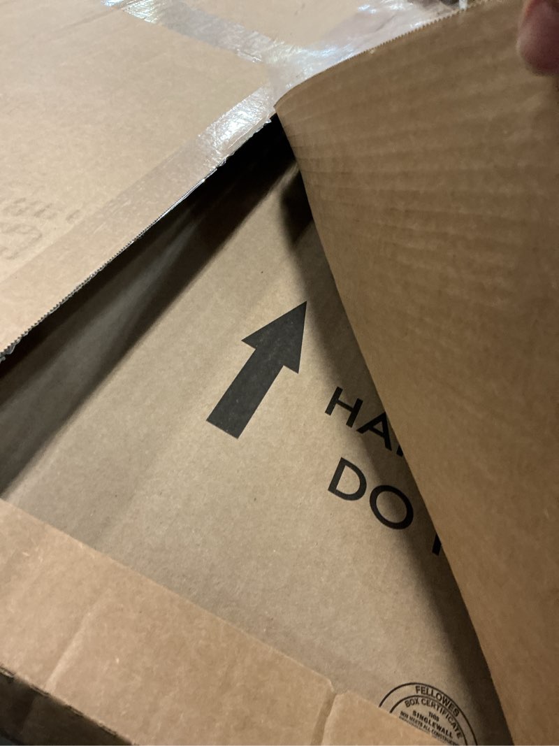 Condition photo showing Good Condition for bankers box medium - up to 40" tv/picture/mirror - moving box 4 pack, 37 x 4 x 27 in (7711201)