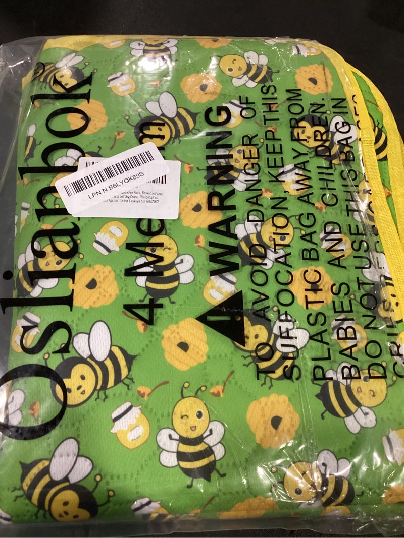 Condition photo showing New/Like New for 4'pcs washable pee pads, reusable puppy pet training pads, waterproof dog crate, whelping pad, non-slip protects against urine leakage for greenbee medium