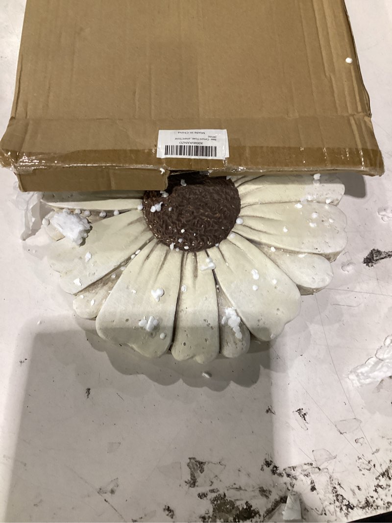 Condition photo showing Good Condition for landoraloria cement flower stepping stone 10” daisy garden path stone for yard & walkway handcrafted non-slip outdoor patio decor weather-resistant cement stone (white)