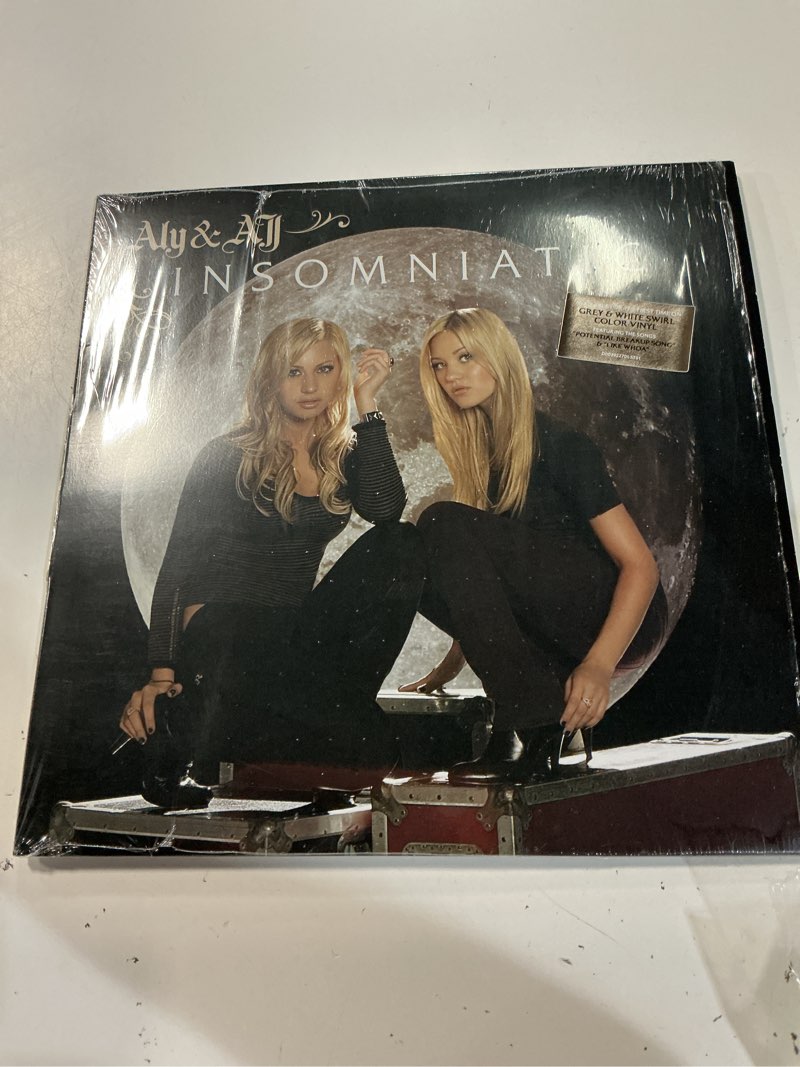 Condition photo showing Good Condition for insomniatic [grey/white swirl lp]