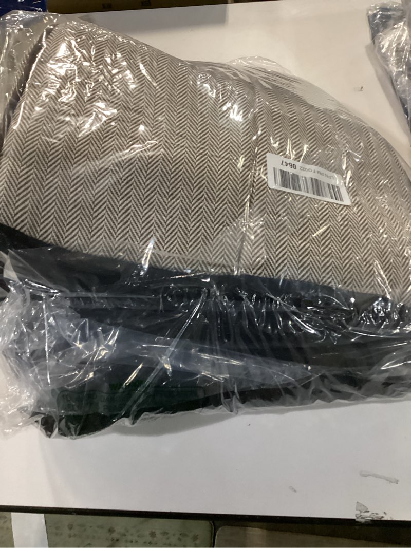 Condition photo showing Good Condition for WINDRACING Cat Bed for Indoor Cats - Cat Cave Beds Cat House Cat Tent with Removable Washable Cushioned Pillow, Soft Kitten beds,Cat Beds & Furniture, for Small and Medium Pet Bed M(15 x 15 x 15 Inch) Beige
