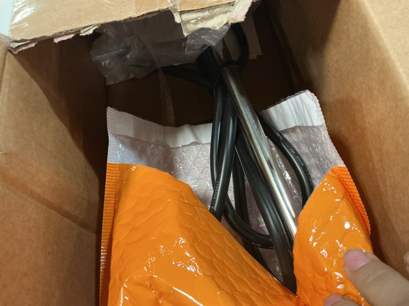 Condition photo showing Good Condition for KD 1600W Immersion Bucket Water Heater with Dedicated Mounting Bracket, Auto Shutoff, Overheating Prevention, Auto Water Level Sensor, Adjustable Thermostat, Stainless Steel, Made in Korea (KDDG16K) WHITE / 1600W