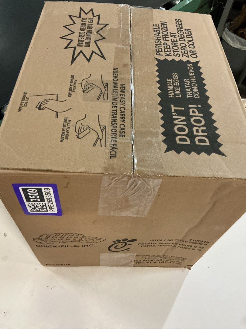 Condition photo showing New/Like New for Luvs Size 3 Baby Diapers, Platinum Protection Bluey Diapers for Day & Night, Size 3, 234 Count (Packaging May Vary) Size 3 234