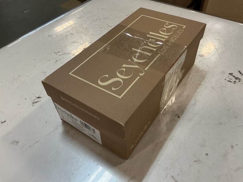 Condition photo showing New/Like New for Seychelles Women's Persuasion Leather Slide Sandal 9 White