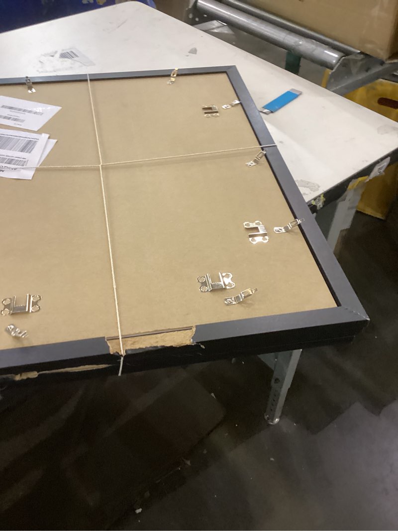 Condition photo showing As Is for Picture frames setof 3