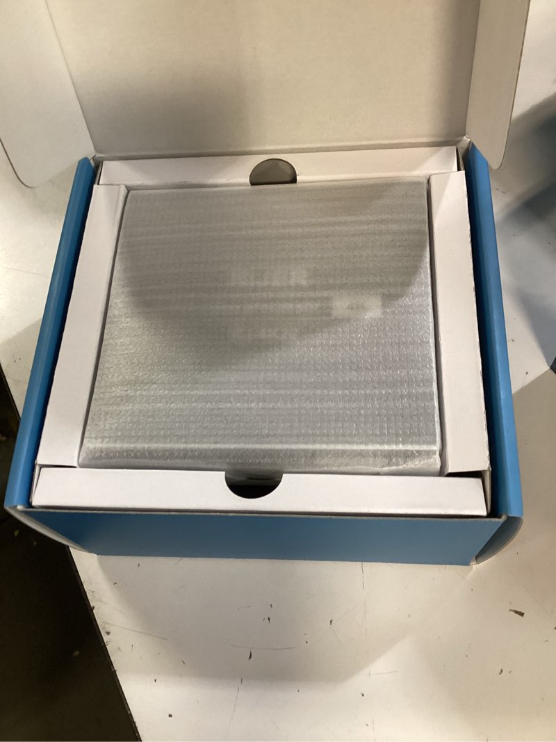 Condition photo showing New/Like New for 4k 2x2 hdmi video wall controller splitter, hdmi+dvi input 3840x2160/30hz tv wall processor with audio out, 180 degree rotation 1x1 1x2 1x3 1x4 2x2 2x1 3x1 4x1 modes,with rs232 +remote control