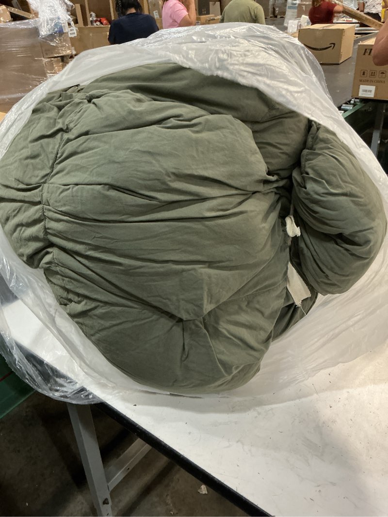 Condition photo showing Good Condition for quince cotton pintuck comforter, king/cal king, dusty olive