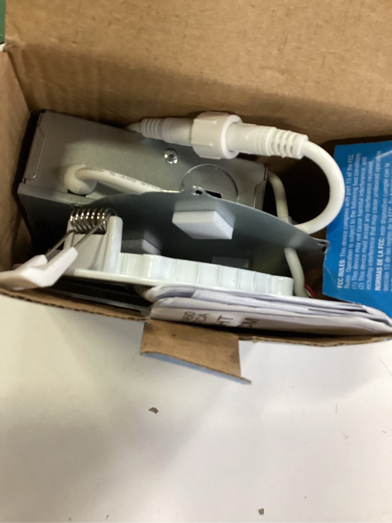 Condition photo showing Good Condition for utilitech white 4-in 540 -lumens switchable white round dimmable led canless wet rated recessed downlight