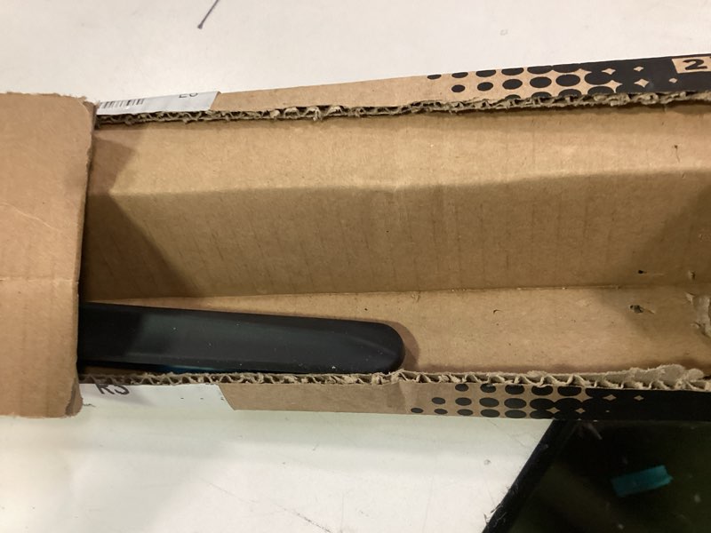 Condition photo showing Good Condition for ClixWipers 24" + 18" High Performance Premium Automotive Replacement Windshield Wiper Blades, Passen