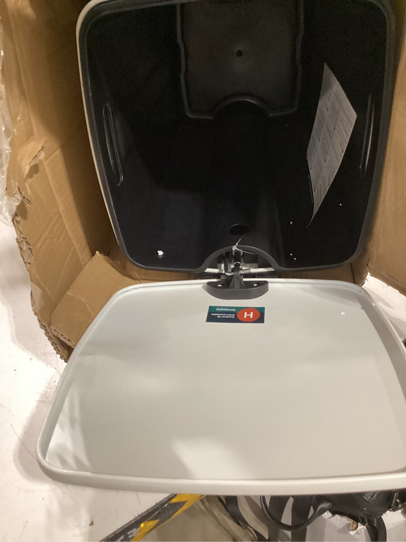 Condition photo showing Good Condition for songmics kitchen trash can, 8-gallon (30 l) trash bin, stainless steel garbage can, with inner bucket, soft close and stays open, cloud white ultb593w01 8 gal. cloud white