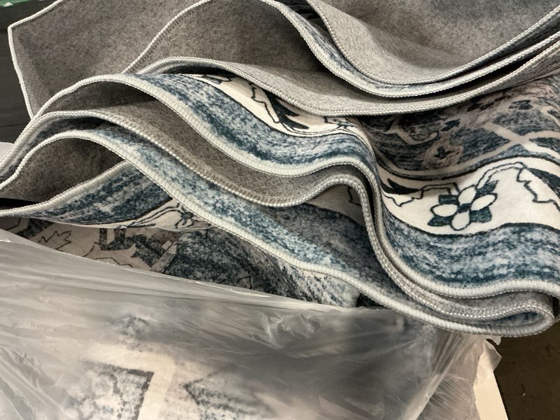 Condition photo showing As Is for area rugs living room rug: washable vintage boho medallion rug no slip stain resistant soft carpet indoor floor large carpets for bedroom dining room farmhouse nursery hallway home office blue blue (rectangular) size unknown )