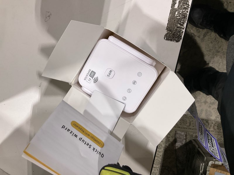 Condition photo showing Good Condition for 1200Mbps WiFi Extender Signal Booster for Home, Dual Band 5GHz/2.4GHz Wireless Internet Repeater wit
