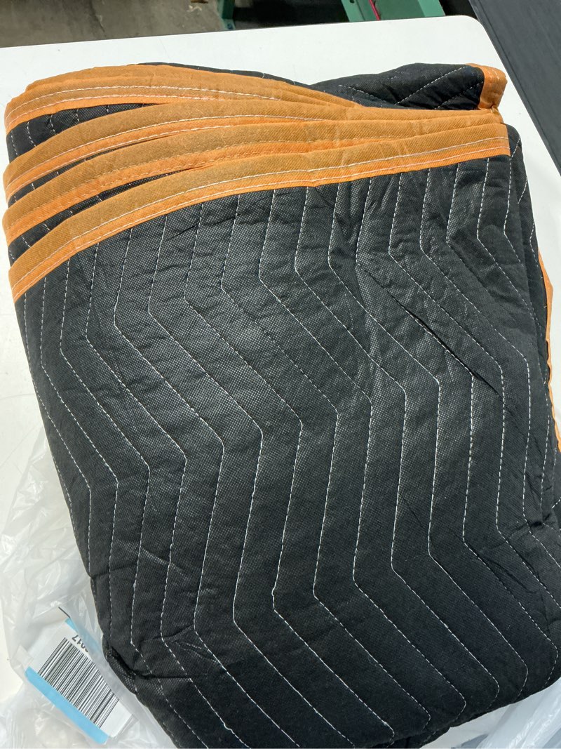 Condition photo showing Good Condition for large moving blankets 80 * 72in heavy duty packing blankets for furniture moving shipping wrapping quilted furniture pads for moving, padded mover blankets (black) 2pack 80*72in-2pack