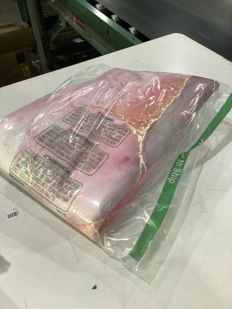 Condition photo showing New/Like New for LB Grey and White Texture Bath Mat for Bathroom,Pink and Black Marble Texture Modern Abstract Bathroom Rug,Black and White Non Slip Absorbent Bathroom Mat Doormat,32x20 Inch 2'8" x 1'8" (Rectangular) Pink