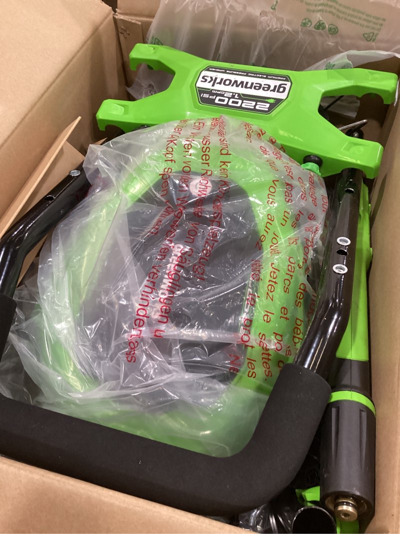 Condition photo showing Good Condition for greenworks 2200-psi 1.2-gpm cold water electric pressure washer with 4 spray tips