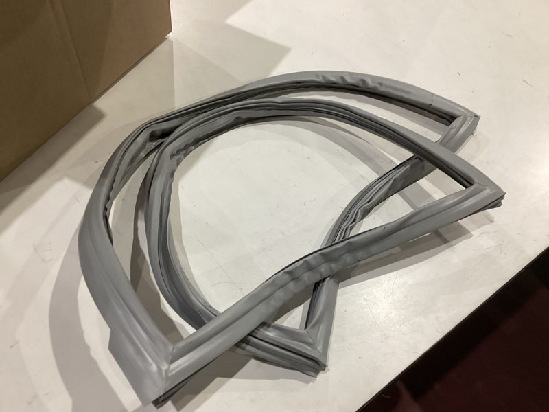 Condition photo showing As Is for 2pcs w10830274 refrigerator french door gasket compatible with whirlpool maytag kitchen aid jenn, replace w10294127, w10443273, ap6027236, pd00039746 refrigerator door seal, 32.09" x 16.93"