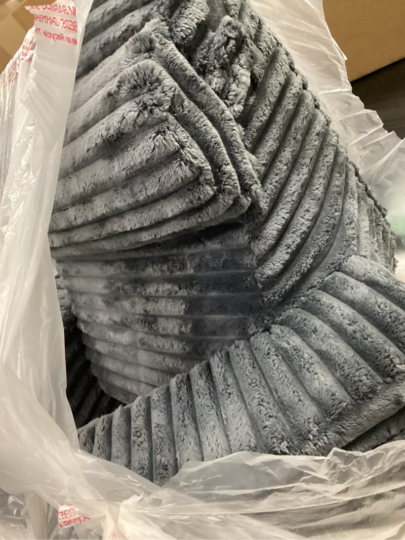 Condition photo showing Good Condition for ENITYA 19” Back Pillow for Bed Sitting up, Built-in Armrests & Big Pockets, Back Support Chair Pillow for Sitting up/Watching TV/Reading/Gaming/Resting/Post Surgery/Nursing Dark Grey L(Under 5'3")