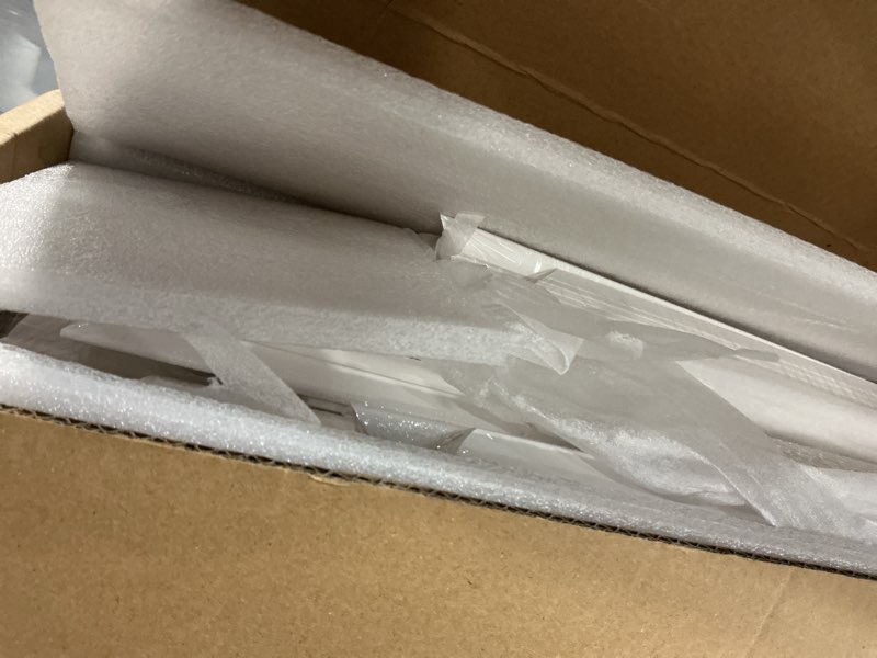 Condition photo showing New/Like New for Art3d Premade Bilinear Frame Accent Molding Set, Pre-Cut Decorative Wainscoting Panel for Home Décor, Ready-to-Assemble Glue-On Wall Trim for Living Room Bedroom Corridor, 6 Separate Bilinear Frame White - Style 1