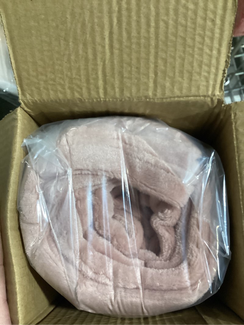 Condition photo showing New/Like New for utopia bedding fleece blanket king size rose pink 300gsm luxury bed blanket anti-static fuzzy soft blanket microfiber (90x102 inches) king (pack of 1) rose pink