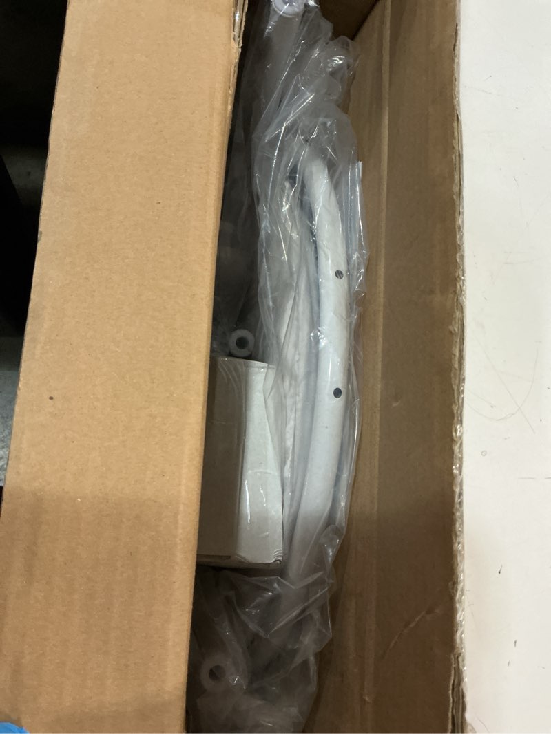 Condition photo showing Good Condition for delta children curve bassinet, white/grey