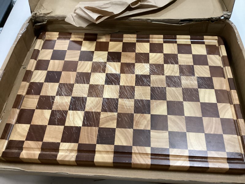 Condition photo showing As Is for Cutting Boards for Kitchen, Checkered Cutting Board Upgraded, Acacia Wood Chopping Board with Juice Grooves & Handles, Large Butcher Block Serving Tray with Gift Box, 16.5" x 11.6" x 0.8" Acaia Wood & Rubber Wood 16.5"L x 11.6"W