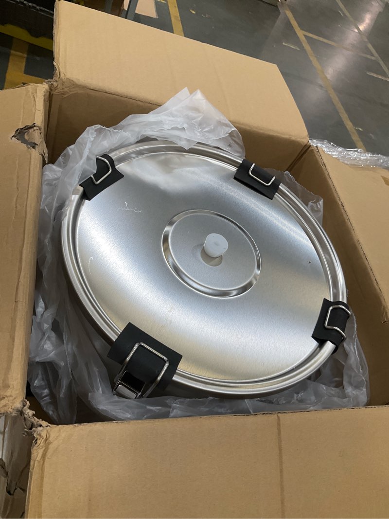 Condition photo showing Good Condition for vevor fermentation tank 8 gallon stainless steel beer brew fermentor brew bucket fermentor for home brewing with conical base brewing equipment 8 gal-fermenter1.0