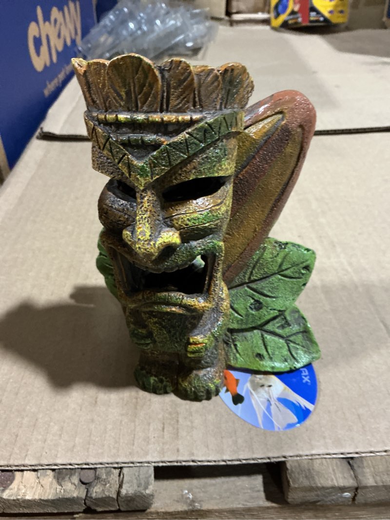 Condition photo showing Good Condition for Penn Plax PP06355 6 in. Tall Tiki with Surfboard Aquarium Ornament