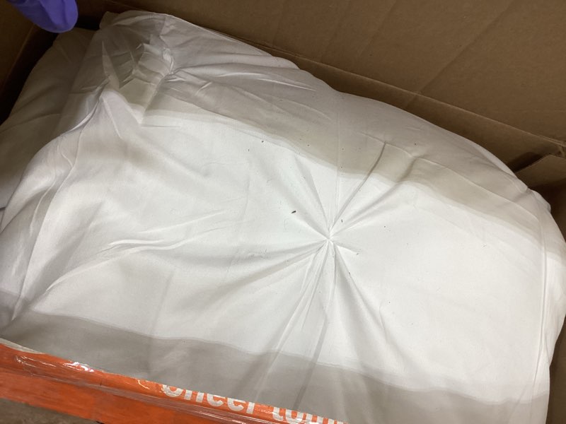 Condition photo showing As Is for Amazon Basics Soft, Lightweight Queen Size Comforter Sets, All-Season Down-Alternative 3-Piece Bedding Set, Pinch Pleat Design, Full/Queen Size, Bright White Bright White Full/Queen