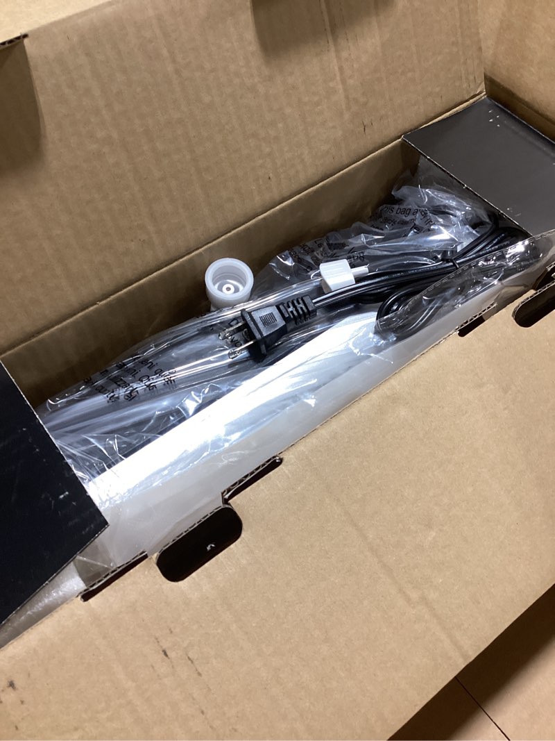 Condition photo showing Good Condition for 90KPa Portable Vacuum Sealer Machine for Food, One-Touch Open Lid, Detachable & Easy to Clean, Vertical Placement Saves Space, Powerful Suction for Freezer Bags & Food Storage Silver