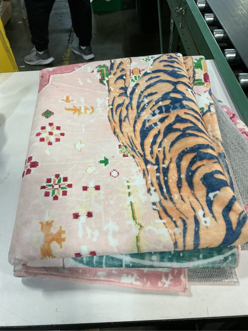 Condition photo showing Good Condition for  Similar unknown size Angora Oushak Wool Chestnut Pink Hand Knotted Oversized Rug R68347