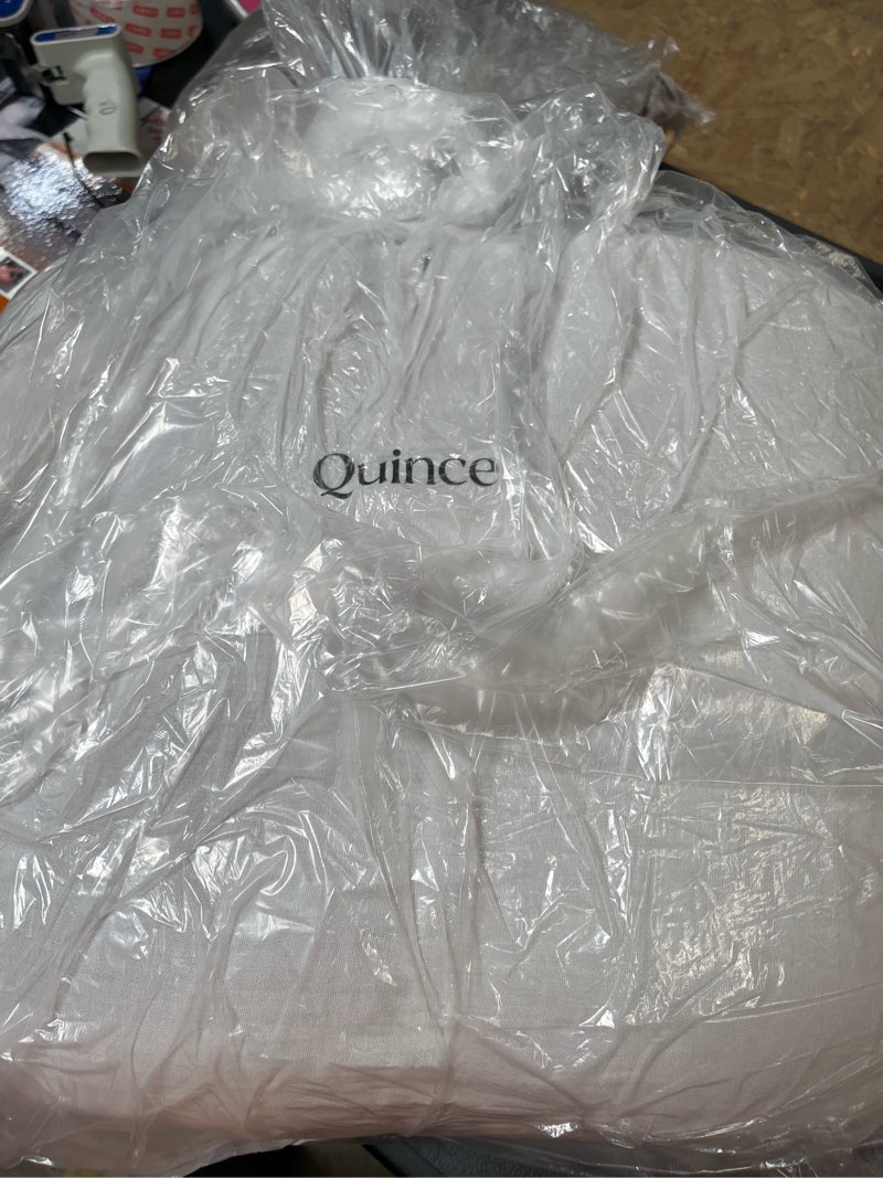 Condition photo showing Good Condition for organic airy gauze duvet cover, king/cal king, light grey