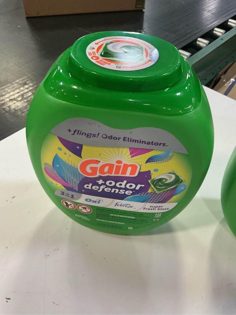 Condition photo showing New/Like New for gain flings laundry detergent pacs with odor defense, 112 count, super fresh blast scent, he 3in1 detergent pacs with febreze and oxi super fresh blast 112 count (pack of 1)
