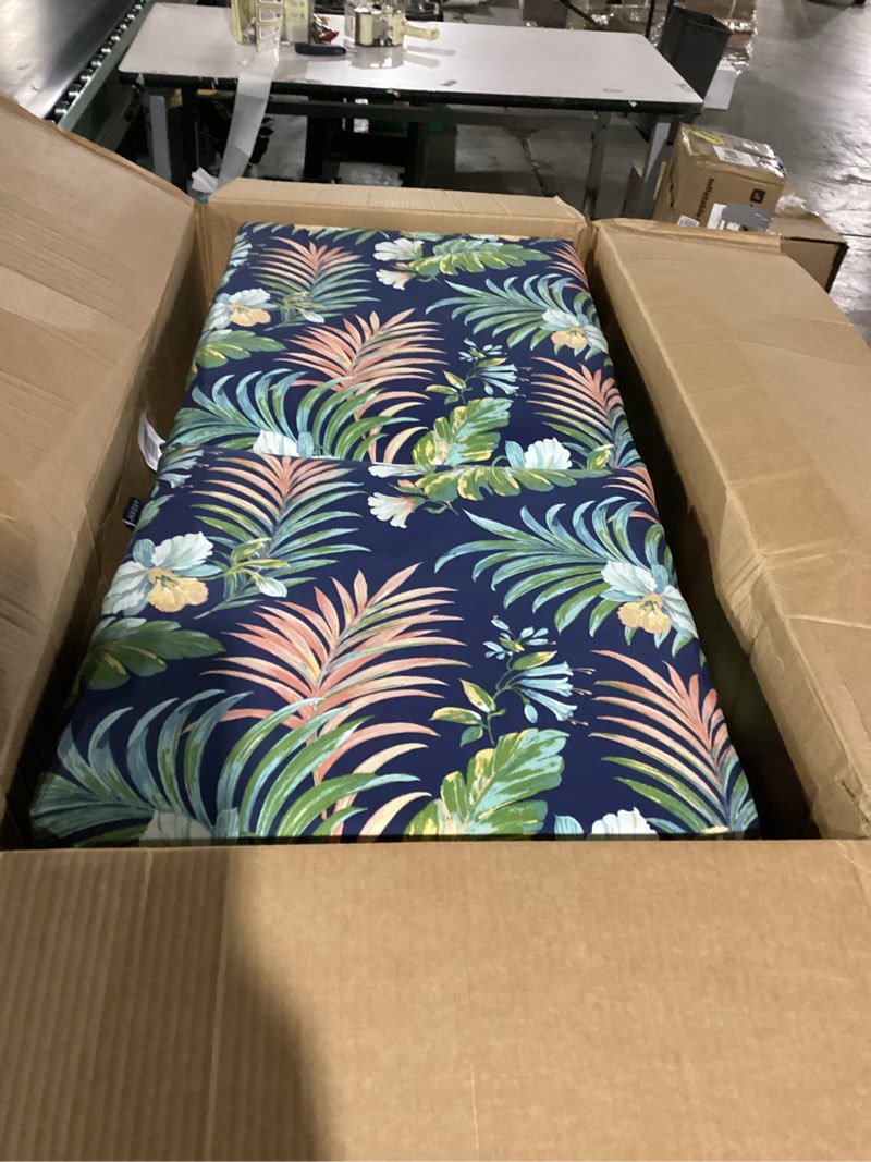 Condition photo showing Good Condition for arden outdoor dining chair cushion, 2 pack, 20 x 20, rain-proof, fade resistant, 20"l x 20"w simone blue tropical 2
