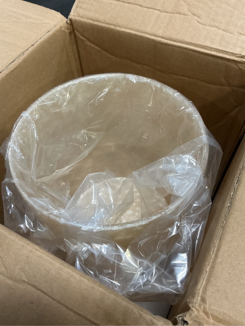 Condition photo showing Good Condition for creative scents milano small bathroom trash can 1.58 gal / 6l - decorative bathroom wastebasket with beautiful mother of pearl shells; modern round waste basket for room, bedroom or living room