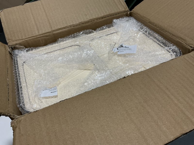 Condition photo showing Good Condition for makeup storage organizer box large cosmetic display cases dustproof and waterproof cosmetic organizer countertop skincare organizer large cream+brush holder
