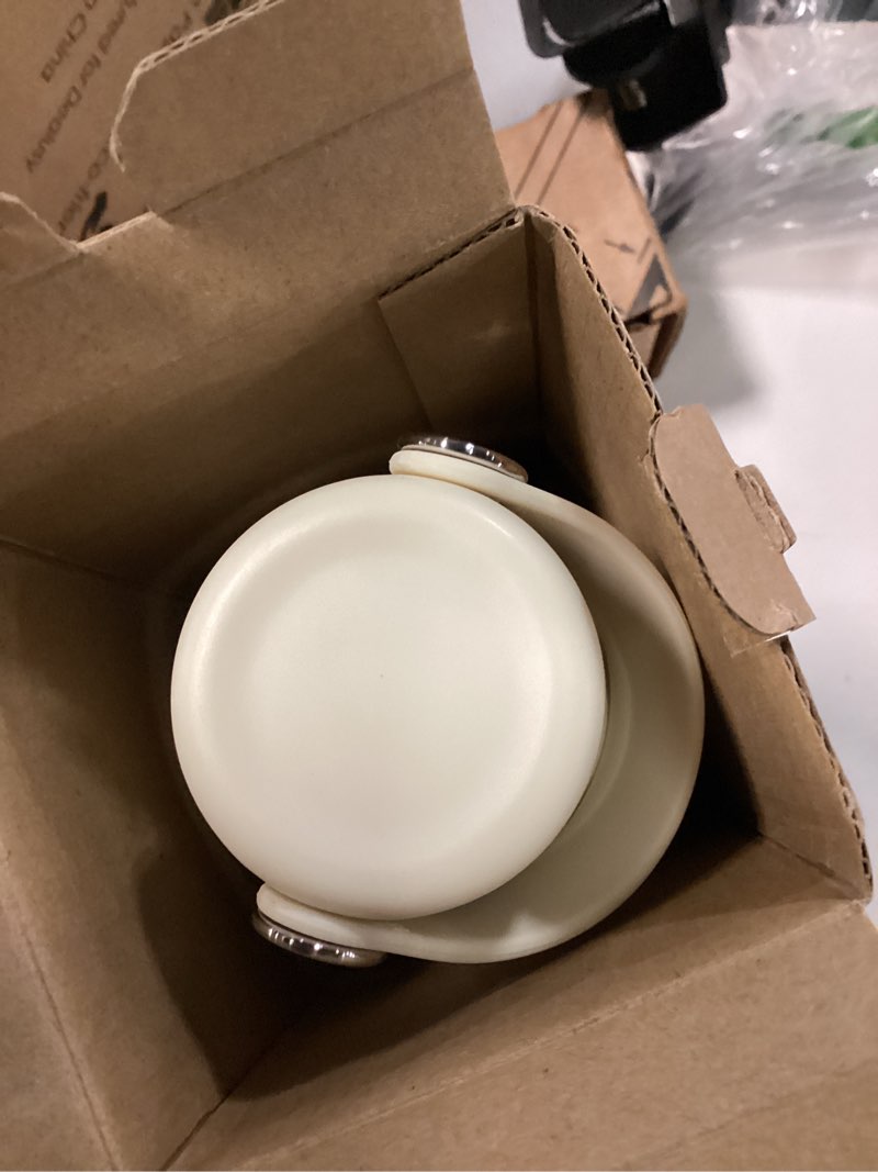 Condition photo showing Good Condition for hydro flask water bottle - insulated stainless steel - non spill, leakproof in 24 oz coconut cream
