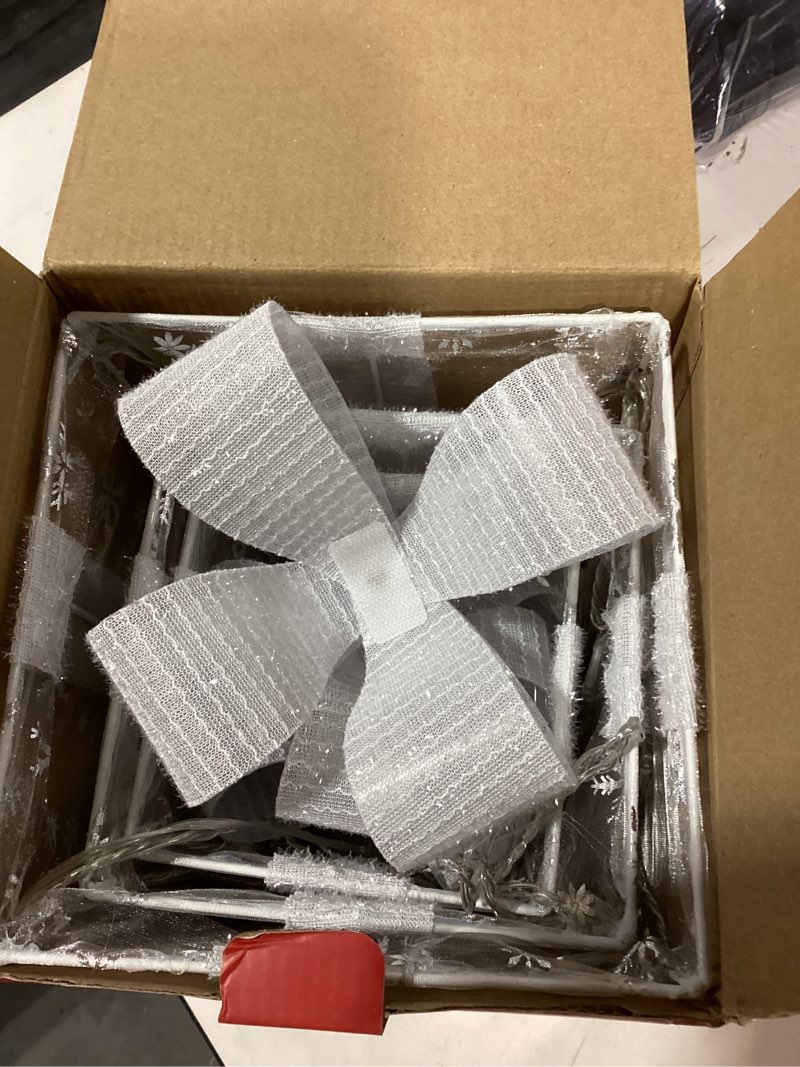 Condition photo showing Good Condition for Similar product Christmas Lighted Boxes with Bows,Set of 3 Light Up Present Boxes with Pinecone Berry,Christmas Decorations Indoor,Remote Control with Timer,Illuminated Box for Christmastree,Windowsill,Room,Garden