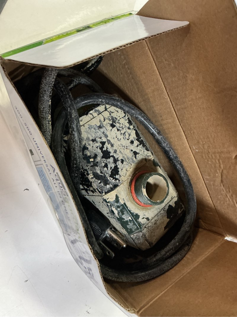 Condition photo showing As Is for pennington aquagarden 500 gph submersible pump