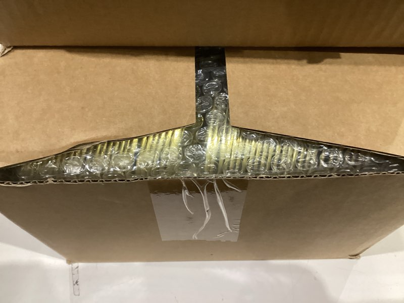 Condition photo showing New/Like New for 300pcs gold plastic silverware for 100 guests, heavy duty gold disposable utensils sets, includes 100 forks, 100 spoons, 100 knives, elegant cutlery perfect for wedding, party 300 pack gold