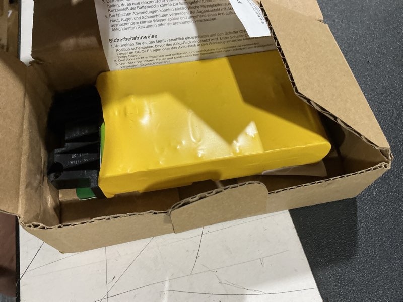 Condition photo showing Good Condition for 3.0ah xfbt620 battery compatible with shark ix141 ix140 ix142 iz140 iz140c iz141c iz142 uz145 cordless vacuum cleaners rocket pet stick rocket pro