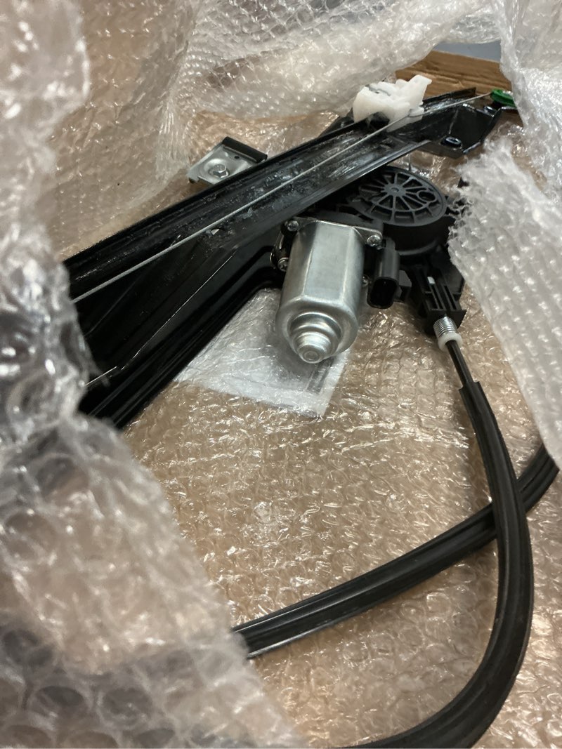 Condition photo showing Good Condition for 741-691 front passenger side window regulator motor compatible with trailblazer 2002-2009/buick rainier 2004-2007/gmc enovy 2002-2009/isuzu ascender 2003-2008/saab9-7 2005-2009 suv front passenger side?rh?