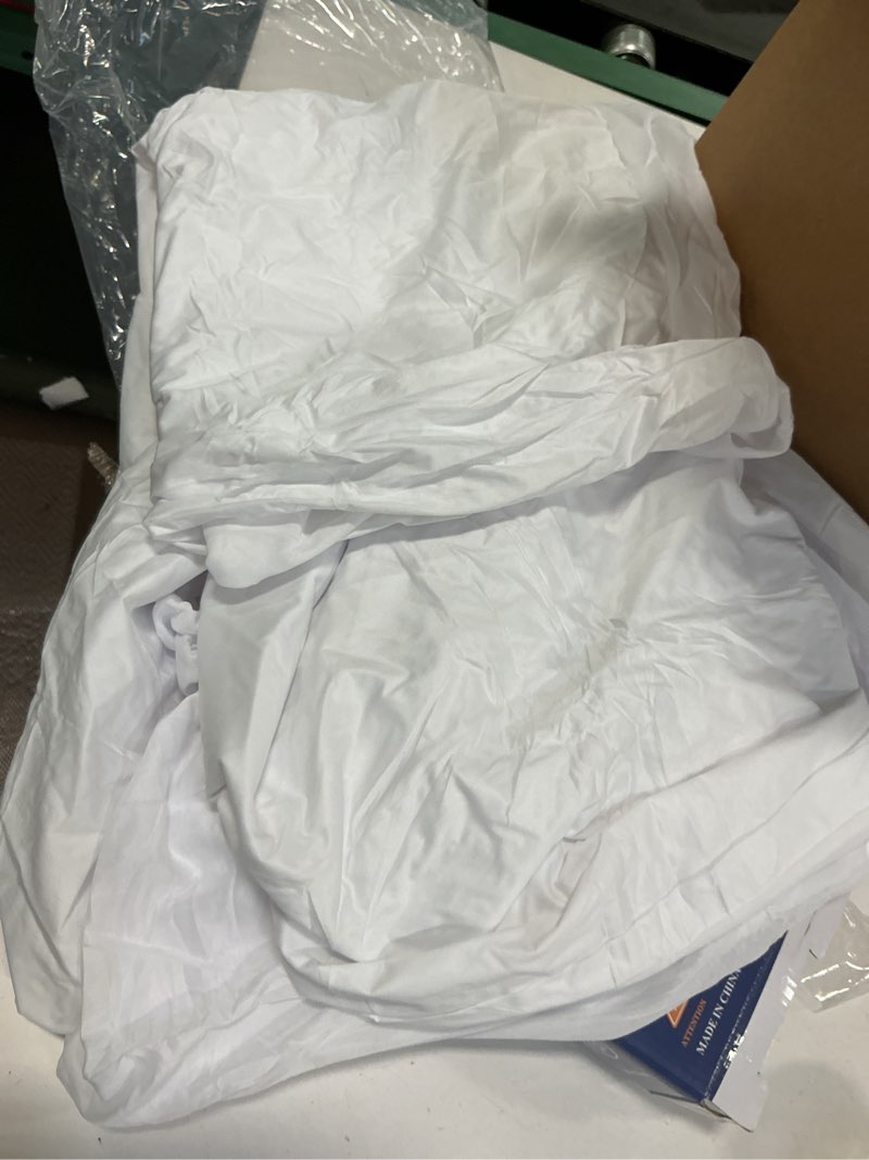 Condition photo showing As Is for GRT 2 Pack Twin XL Mattress Protector Waterproof, Breathable & Noiseless Waterproof Mattress Protector Fitted Deep Pocket from 5" to 19", Smooth XL Twin Bed Mattress Cover Machine Washable Twin XL 2 Pack