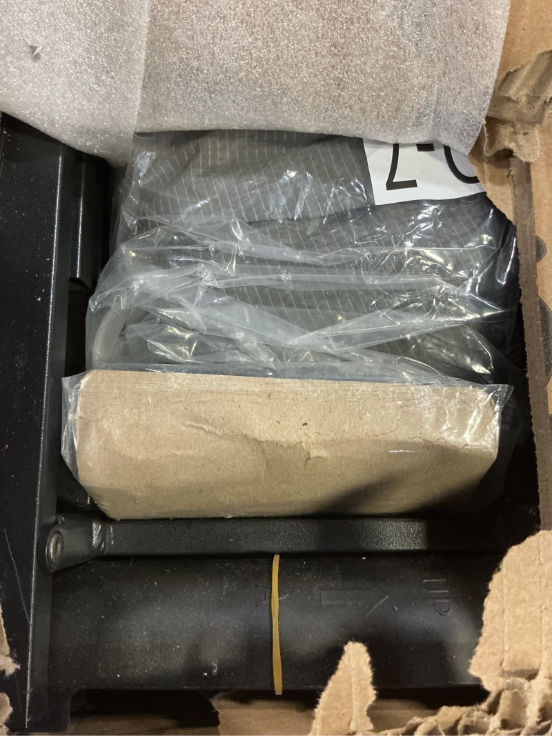 Condition photo showing Good Condition for Queen Box Spring 7 Inch, 3500 lbs Capacity, Metal Bed Base Queen Size, Low Profile Mattress Foundation with Fabric Cover, Easy Assembly, Heavy Duty 7 Inches High Queen