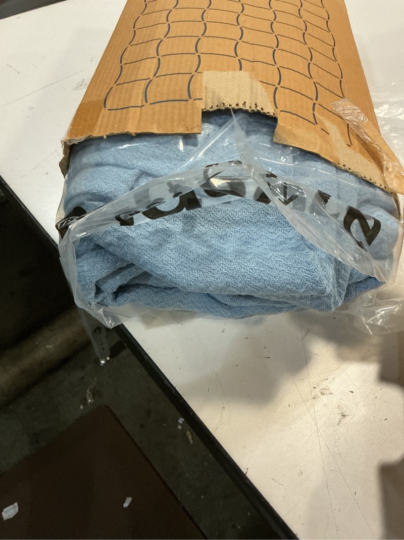 Condition photo showing Good Condition for bedsure gentlesoft 100% cotton blanket twin xl size for bed - breathable and lightweight, soft cozy textured herringbone woven summer blanket for college dorm, ashley blue, 66x90 inches 05 - ashley blue twin xl (66" x 90")