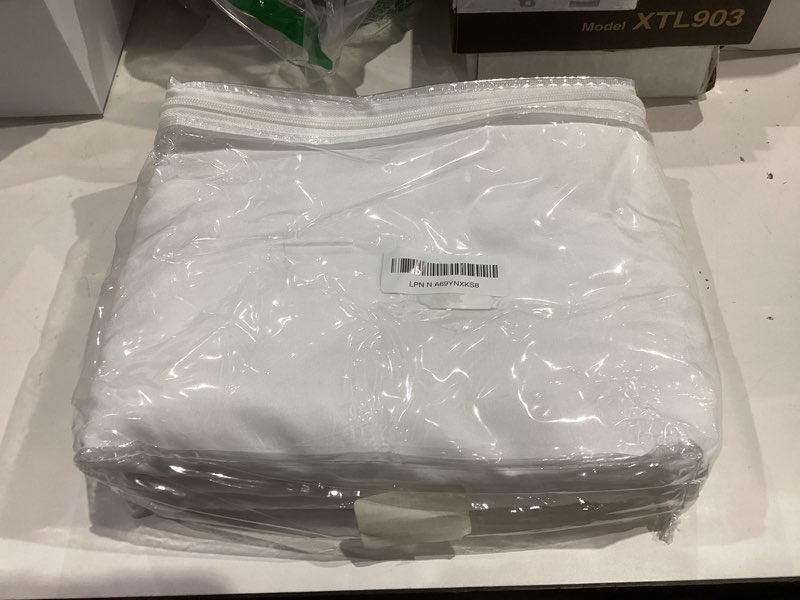 Condition photo showing Good Condition for extra deep queen fitted sheet - hotel luxury single fitted sheet only - easily fits 18 inch to 24 inch mattress - ultra soft, wrinkle free w/extra deep pockets - easy-care, breathable & comfy - white queen 01 - white